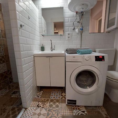 Roland Apartment - Nepliget Budapest Ngoại thất bức ảnh
