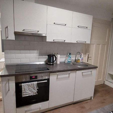 Roland Apartment - Nepliget Budapest Ngoại thất bức ảnh